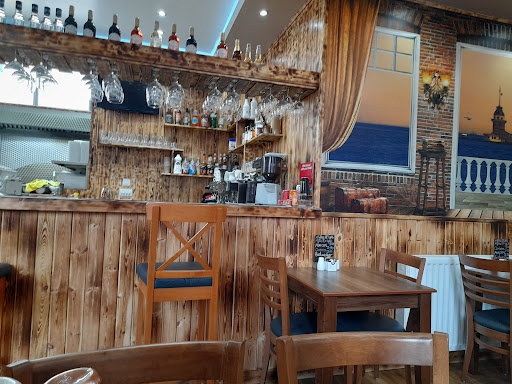 Photo of Efes Cafe Bistro - 29 Cowgate, Dundee DD1 2HS